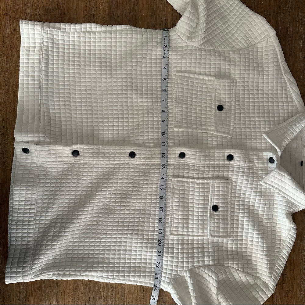 White Quilted Women’s shirt - Picture 4 of 9
